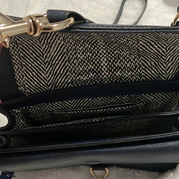 Rebecca Minkoff Hudson Mini Moto Crossbody Bag, Brand new - Picture 2 of 4